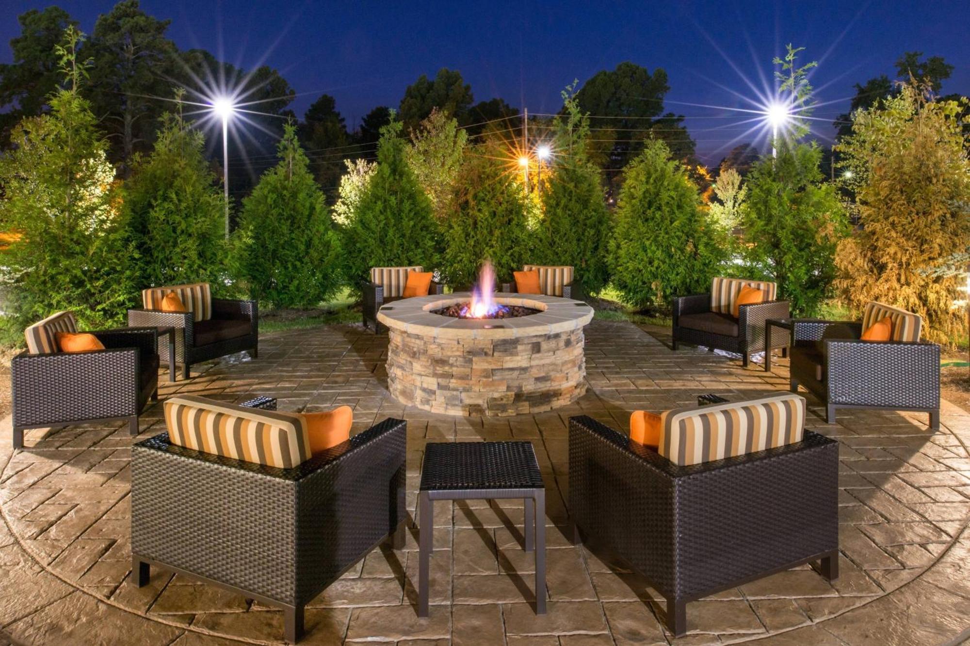 Courtyard By Marriott Hot Springs Hotel Exterior foto
